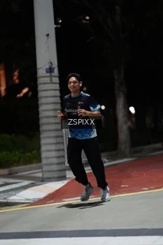 Runner Photo 4227702