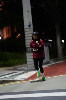 Runner Photo 4227714