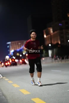 Runner Photo 4227716