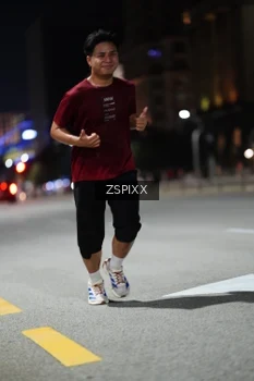 Runner Photo 4227721