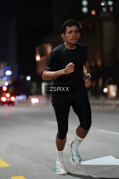 Runner Photo 4227761