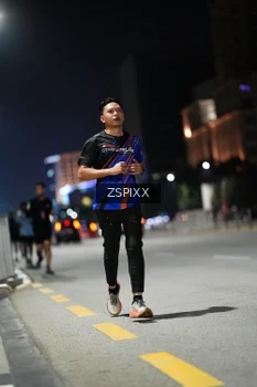 Runner Photo 4227789