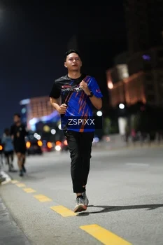 Runner Photo 4227792