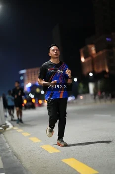 Runner Photo 4227798
