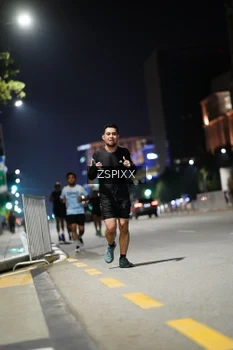 Runner Photo 4227801
