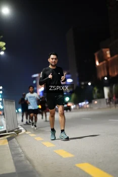 Runner Photo 4227805