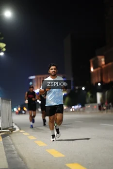 Runner Photo 4227807