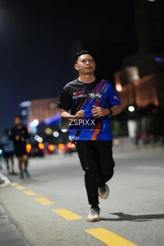 Runner Photo 4227809