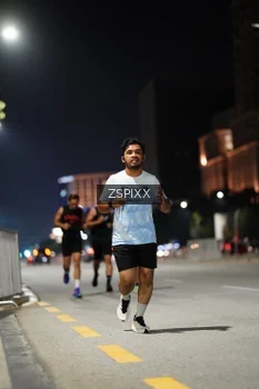 Runner Photo 4227815