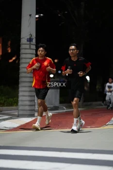 Runner Photo 4227836