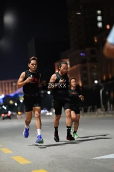 Runner Photo 4227840