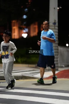 Runner Photo 4227844