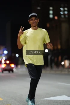 Runner Photo 4227857