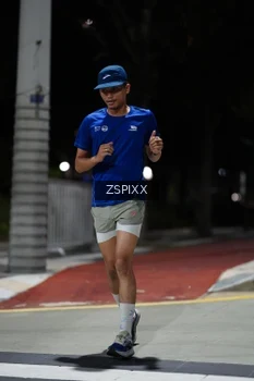 Runner Photo 4227901