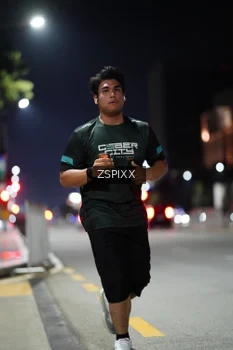 Runner Photo 4227912