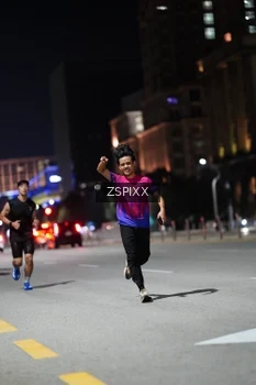Runner Photo 4227915