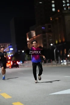 Runner Photo 4227918