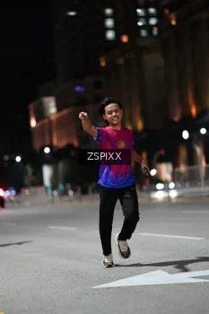 Runner Photo 4227921