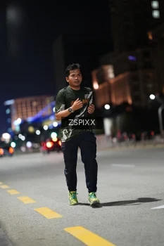 Runner Photo 4227986