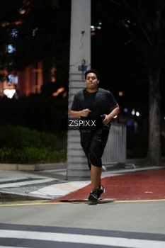 Runner Photo 4228002