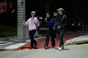 Runner Photo 4228023