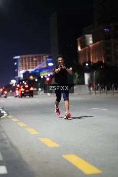 Runner Photo 4228034
