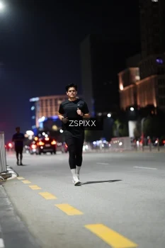 Runner Photo 4228064