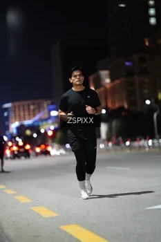 Runner Photo 4228065