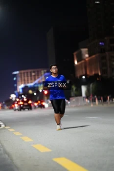 Runner Photo 4228070