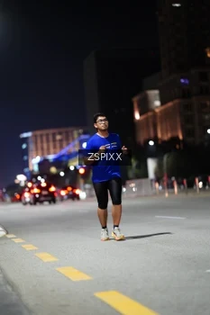 Runner Photo 4228074