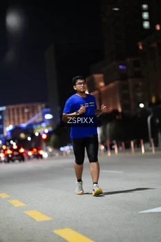 Runner Photo 4228080