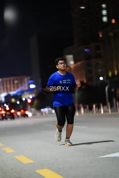 Runner Photo 4228087