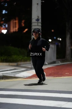 Runner Photo 4228098