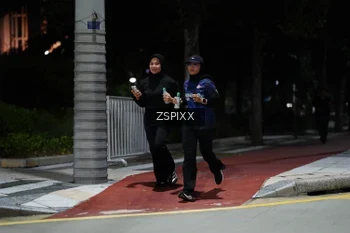 Runner Photo 4228106