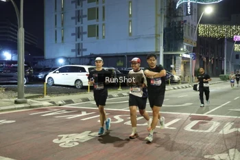 Runner Photo 4228111