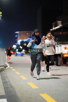 Runner Photo 4228121