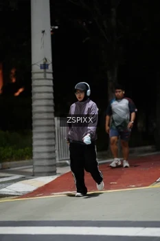Runner Photo 4228143