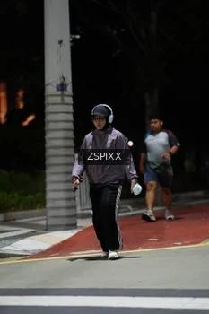 Runner Photo 4228146