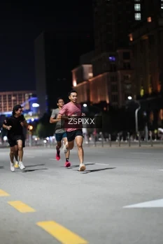 Runner Photo 4228206