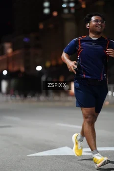 Runner Photo 4228219