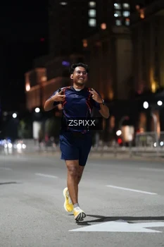 Runner Photo 4228225