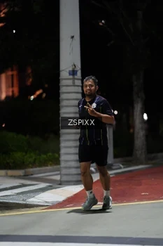 Runner Photo 4228239