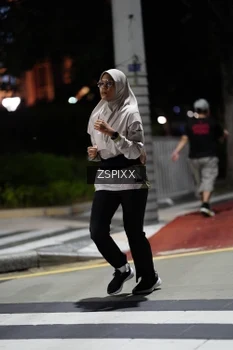 Runner Photo 4228268