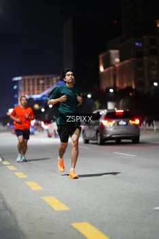 Runner Photo 4228282