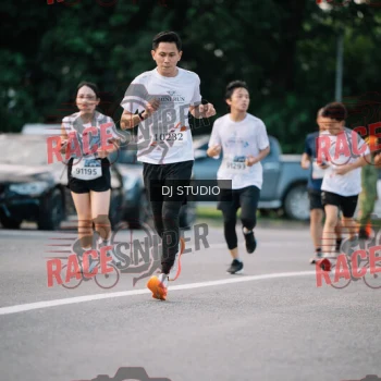 Runner Photo 422829