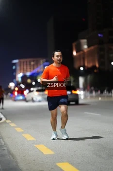 Runner Photo 4228295