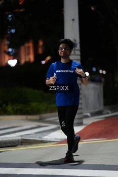 Runner Photo 4228308