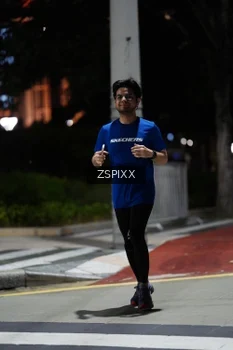 Runner Photo 4228312