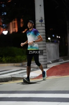 Runner Photo 4228331