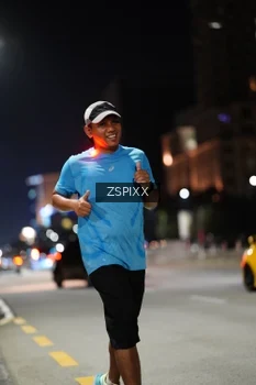 Runner Photo 4228337